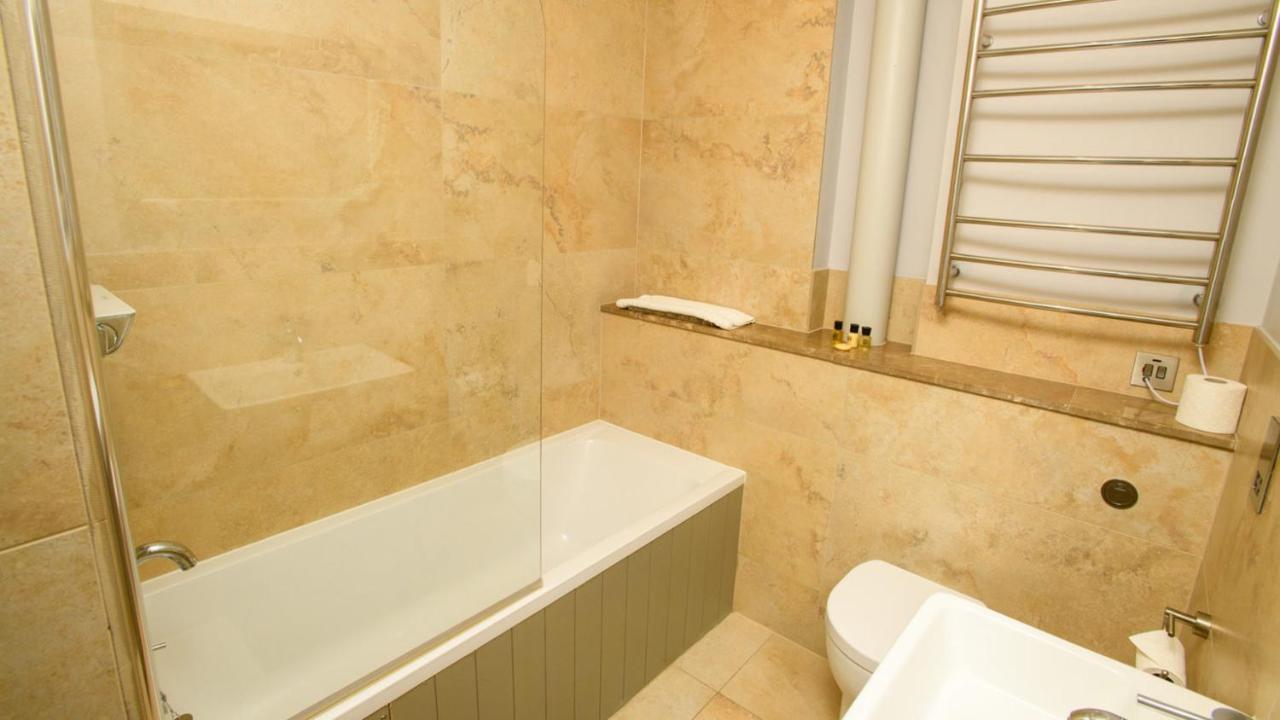 The Rest Hotel ลินคอล์น ภายนอก รูปภาพ